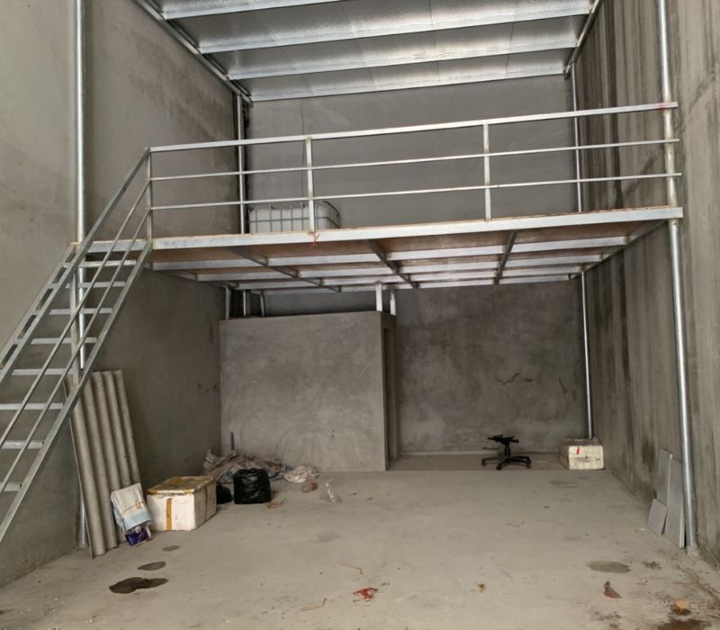 The 100m² factory