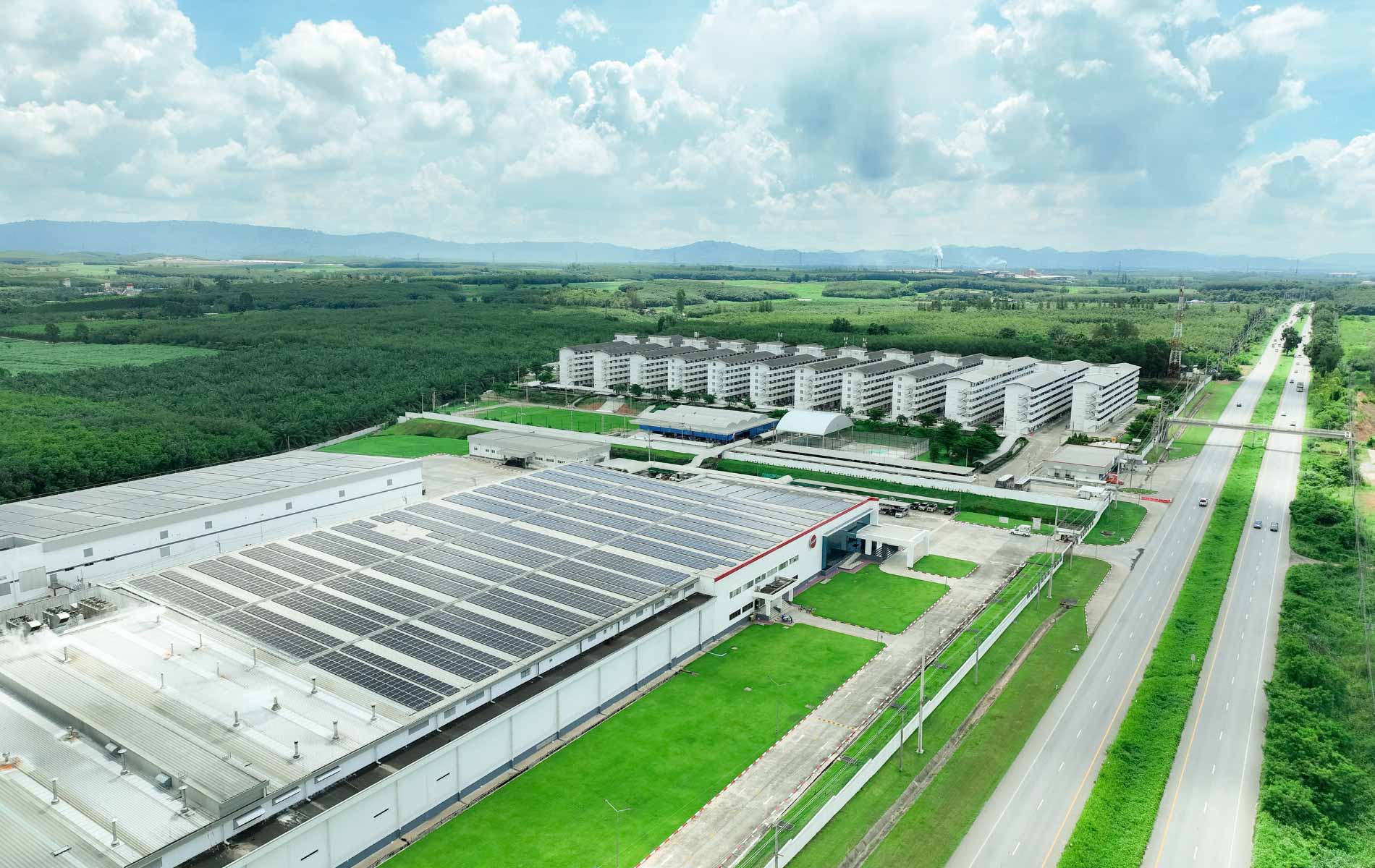 https://ktgindustrial.com/wp-content/uploads/2025/08/khu-cong-nghiep-tai-tao-la-gi-6.jpg